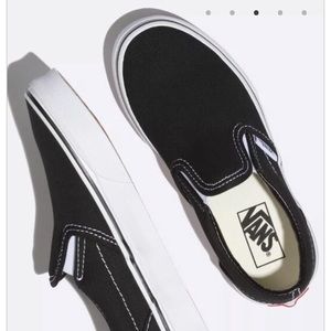 Black & white slip on Vans, 7.5